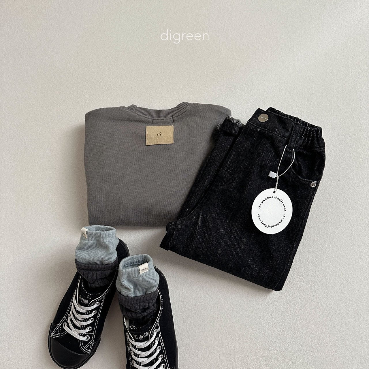 【韓国直送】Wide Dennim pants  / 2color / S(90)-XXL(130) / Digreen 2024fw