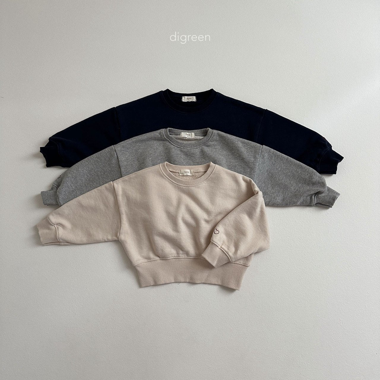 【即納】Crop heart MTM  / Beige / M(100)-XXL(130) / Digreen 2024fw