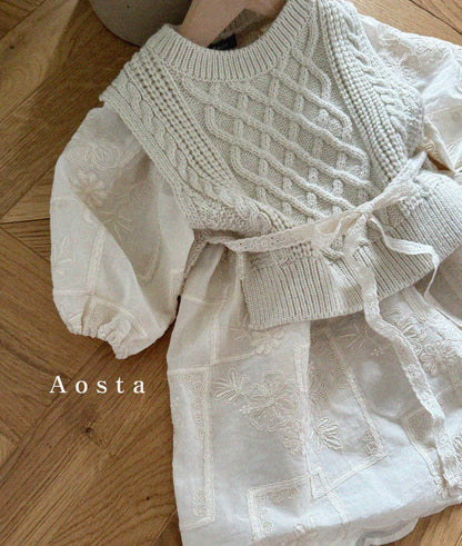 【韓国直送便】Knit vest / 3color / SML / AOSTA 2024fw / ko090