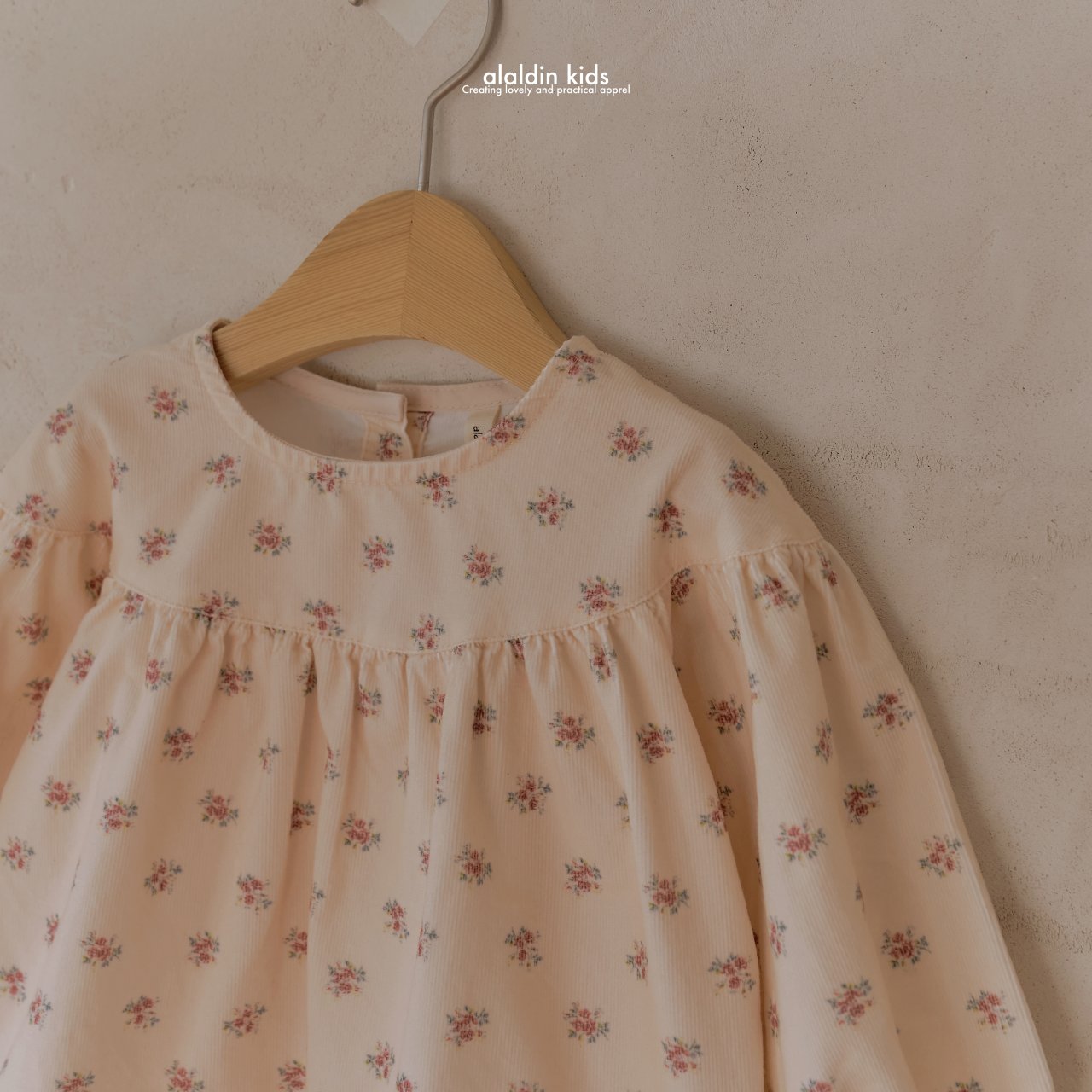 【韓国直送便】ko144 Flower yoke blouse / 2color / XS(75)-XL(115) / aladin kids 2024fw