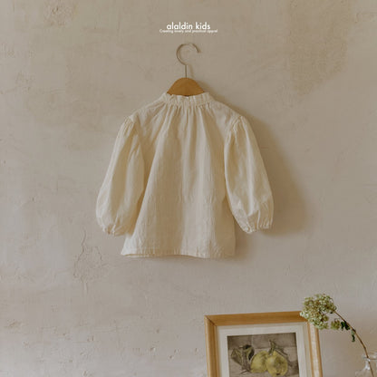 【韓国直送便】ko147 Neck ribbon blouse / 2color / XS(75)-XL(115) / aladin kids 2024fw