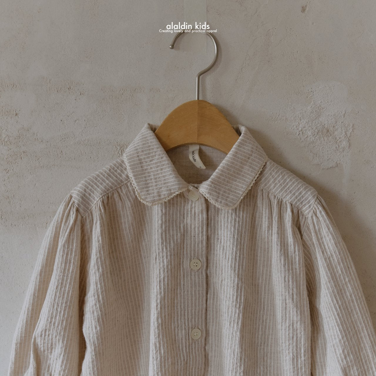 【韓国直送便】ko148 Collar Shirring Blouse / 2color / XS(75)-XL(115) / aladin kids 2024fw