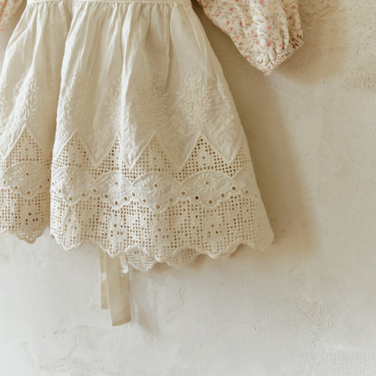 【韓国直送便】ko156 Lace apron / 1color / 2size / aladin kids 2024fw