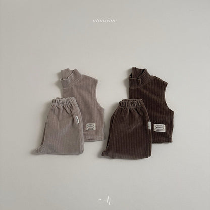 【韓国直送便】Cocoa Ribbed Vest / 2color / 80-110 / atomeme 2024fw / ko220