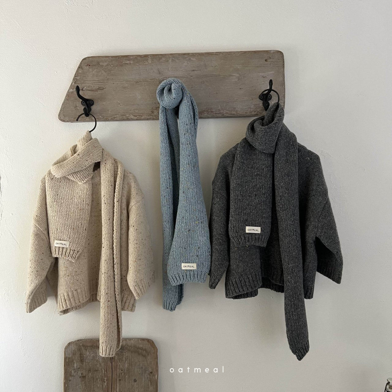 【韓国直送便】Seed round knit  / 90-120cm相当 /  oatmeal 2024fw / ko253