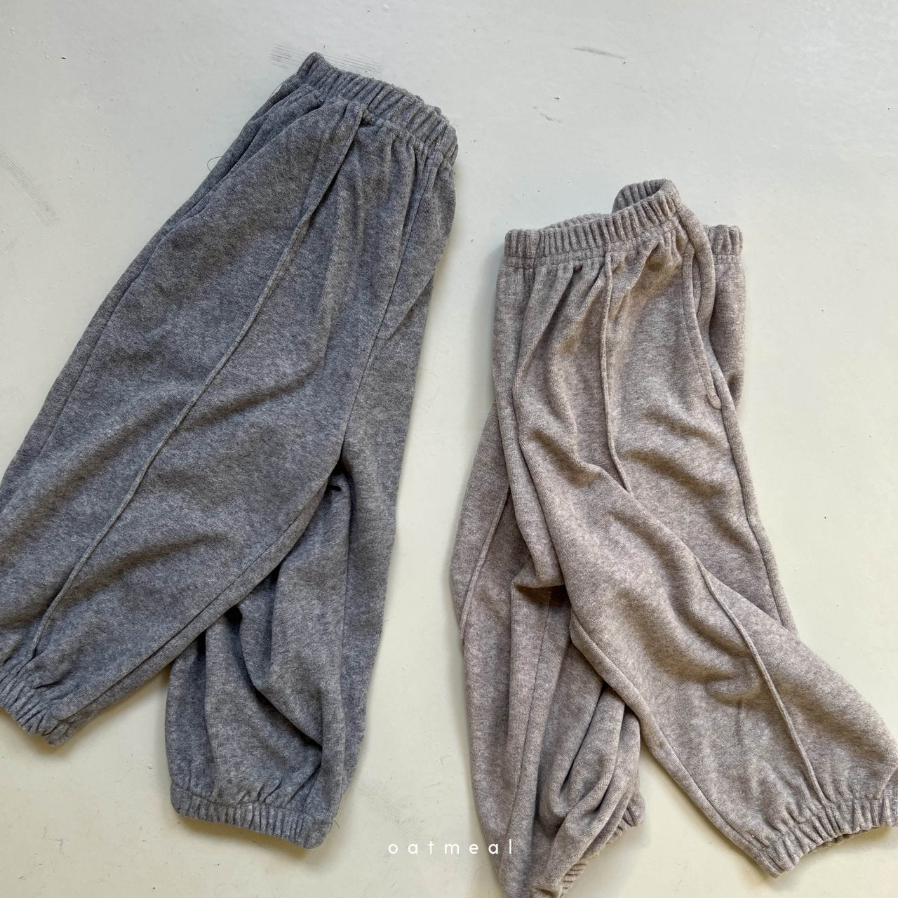 【韓国直送便】Jay Pintuck pants  / 80-120cm相当 /  oatmeal 2024fw / ko293