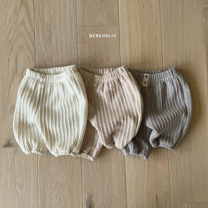 【即納】【40%OFF】Madeleine single-crop pants 2024SS BEBEHOLIC