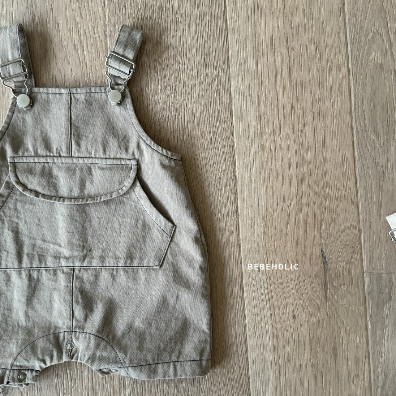 【即納】【40％OFF】Baby Buckle overalls suit  2024SS BEBEHOLIC